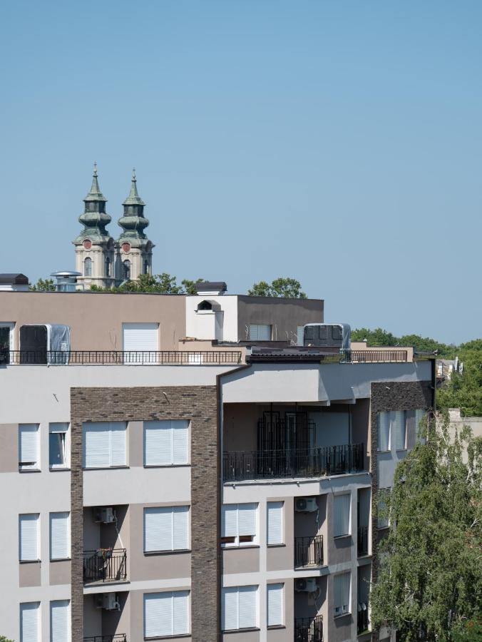 Green Apple Apartment Суботица Экстерьер фото