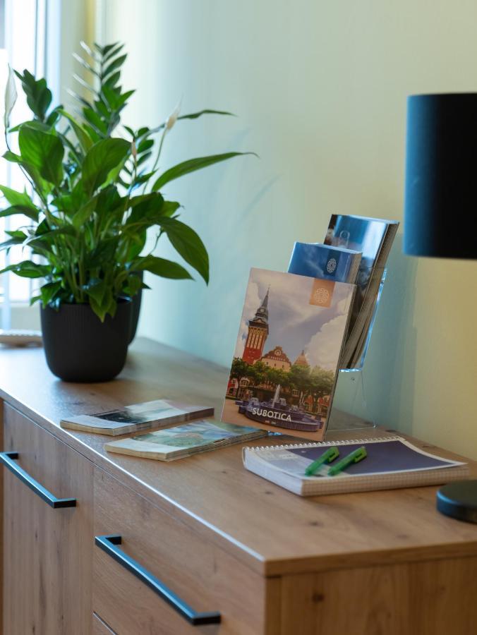 Green Apple Apartment Суботица Экстерьер фото