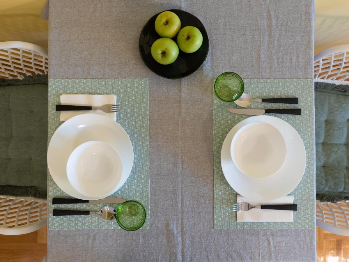 Green Apple Apartment Суботица Экстерьер фото